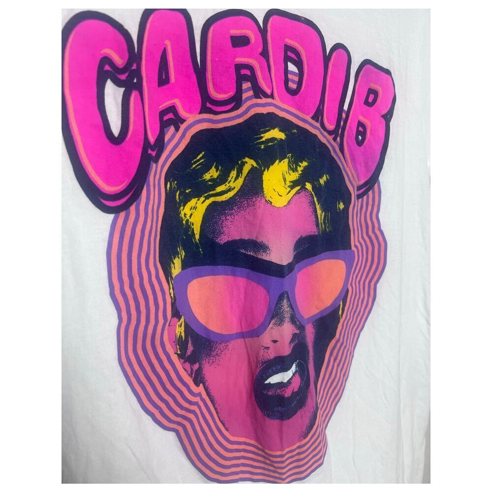 Cardi B Psychedelic Sunglasses Face Short Sleeve T-Shirt White Size Medium - Picture 3 of 6
